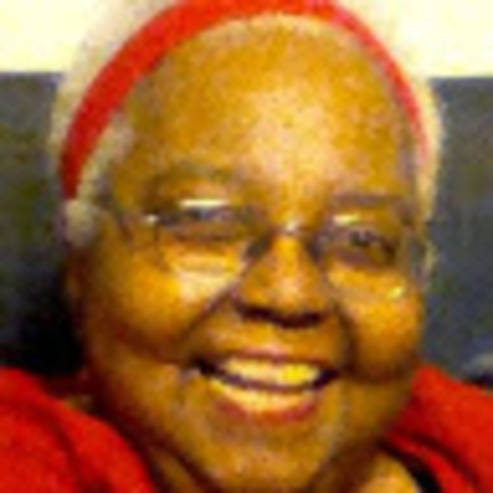 Meet your Posher, Carlotta